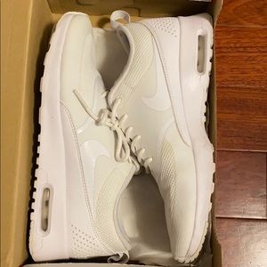 COPY - WOMENS NIKE AIR MAX THEA SIZE 7.5